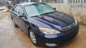 Toyota Camry 2005 Blue