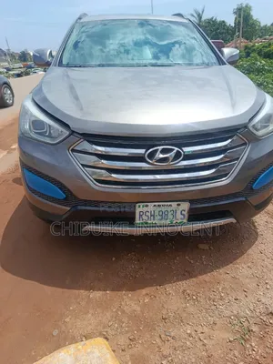 Hyundai Santa Fe 2013