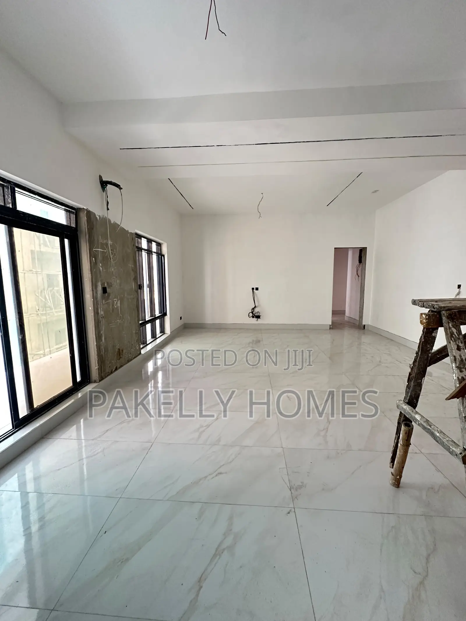 Uniquely-Built Spacious Luxury 3 Bedroom