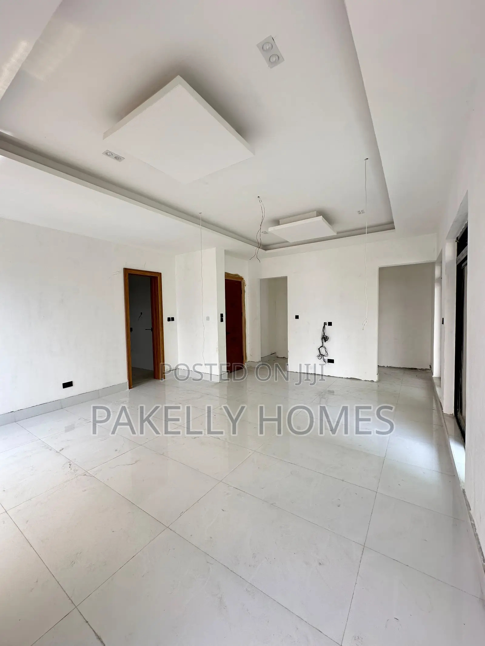 Uniquely-Built Spacious Luxury 3 Bedroom