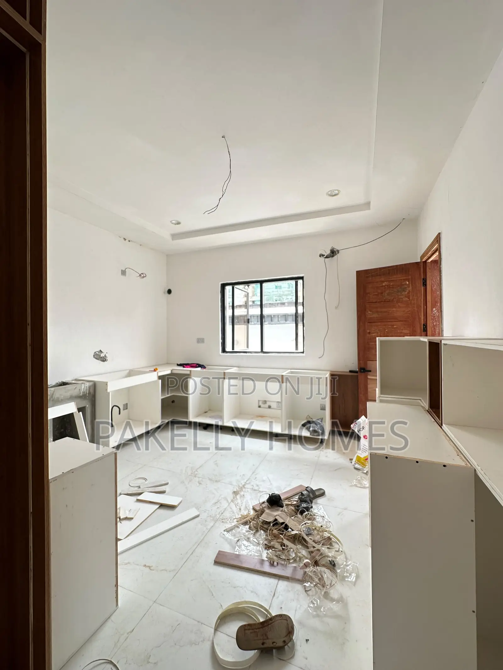 Uniquely-Built Spacious Luxury 3 Bedroom