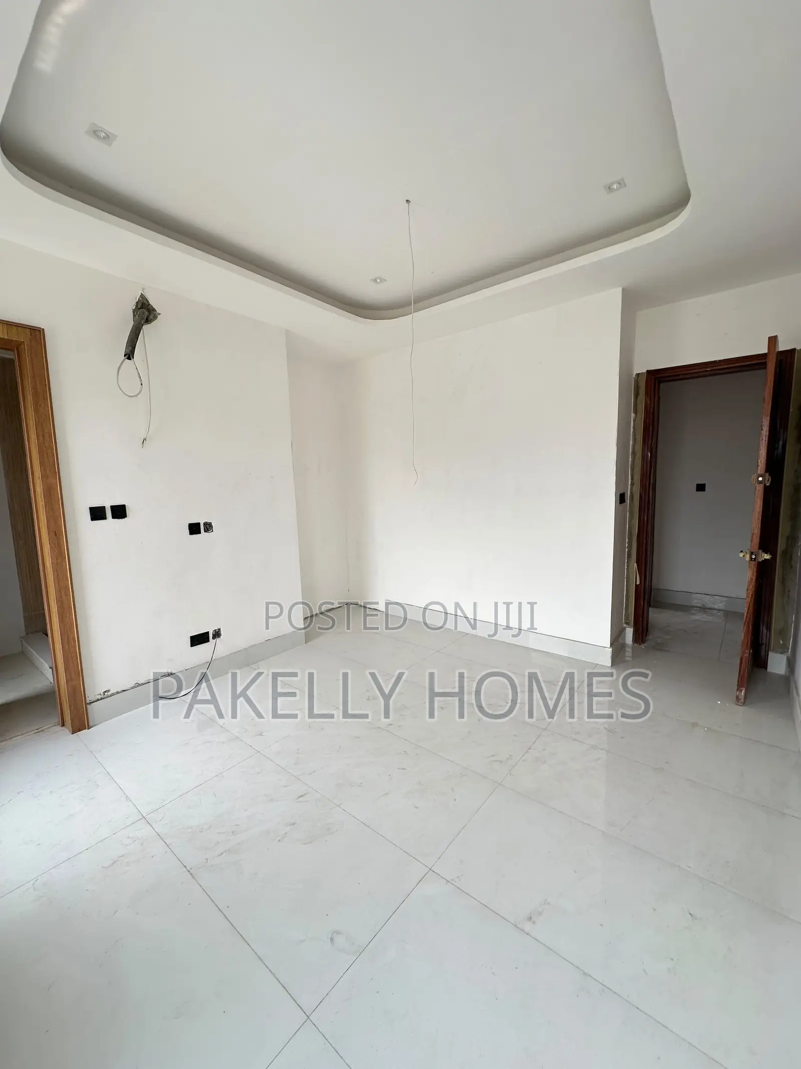 Uniquely-Built Spacious Luxury 3 Bedroom
