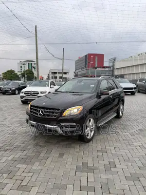 Mercedes-Benz M Class ML350 4MATIC 4dr SUV AWD (3.5L 6cyl 7A) 2014