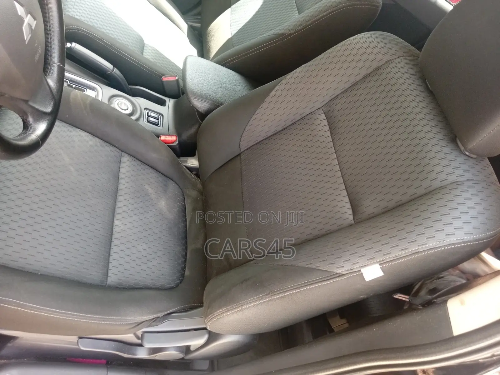 Mitsubishi Outlander 2015 Black