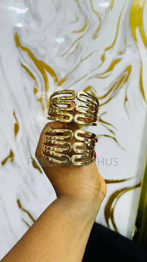 Chunky Bangles
