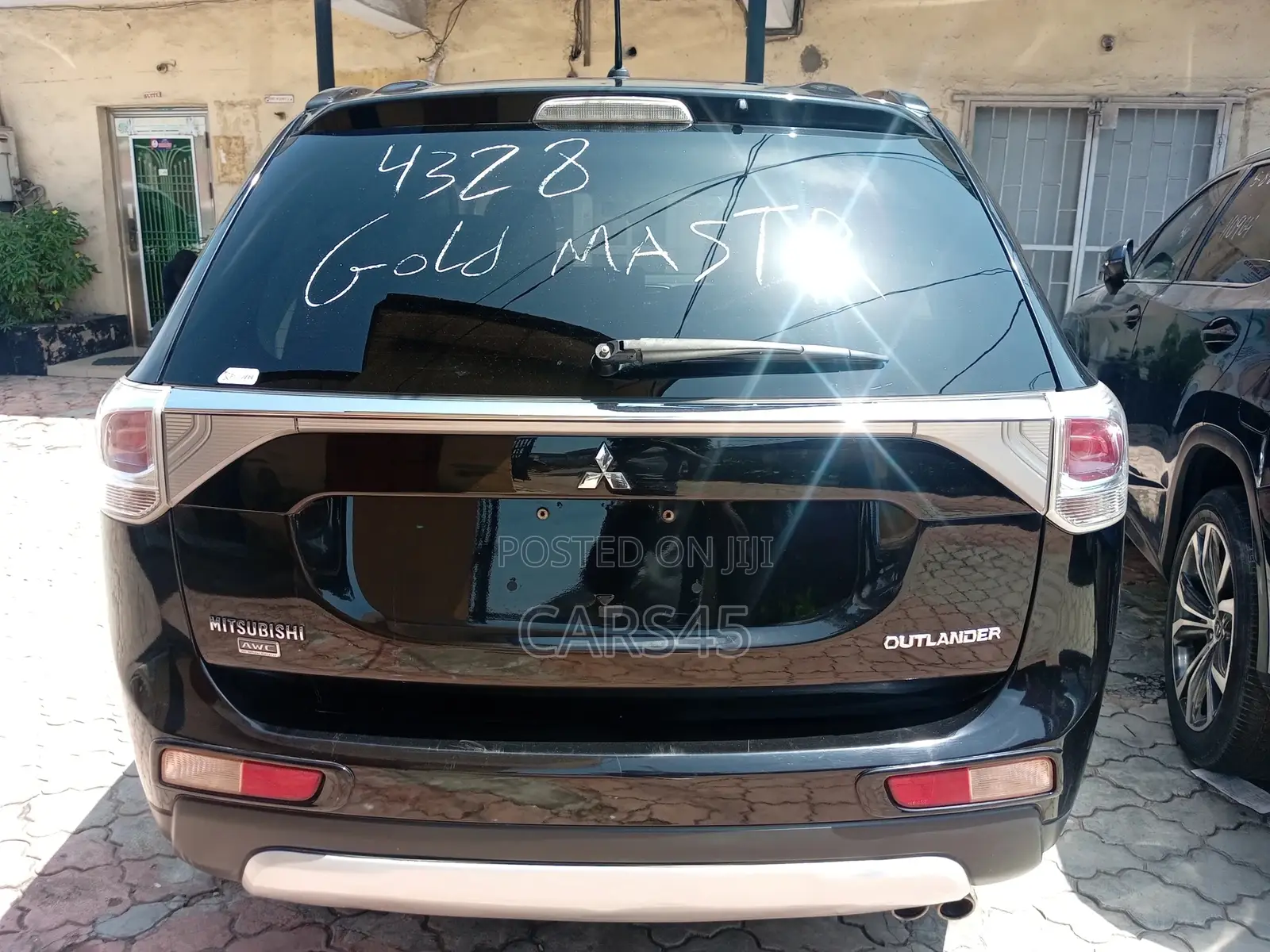 Mitsubishi Outlander 2015 Black