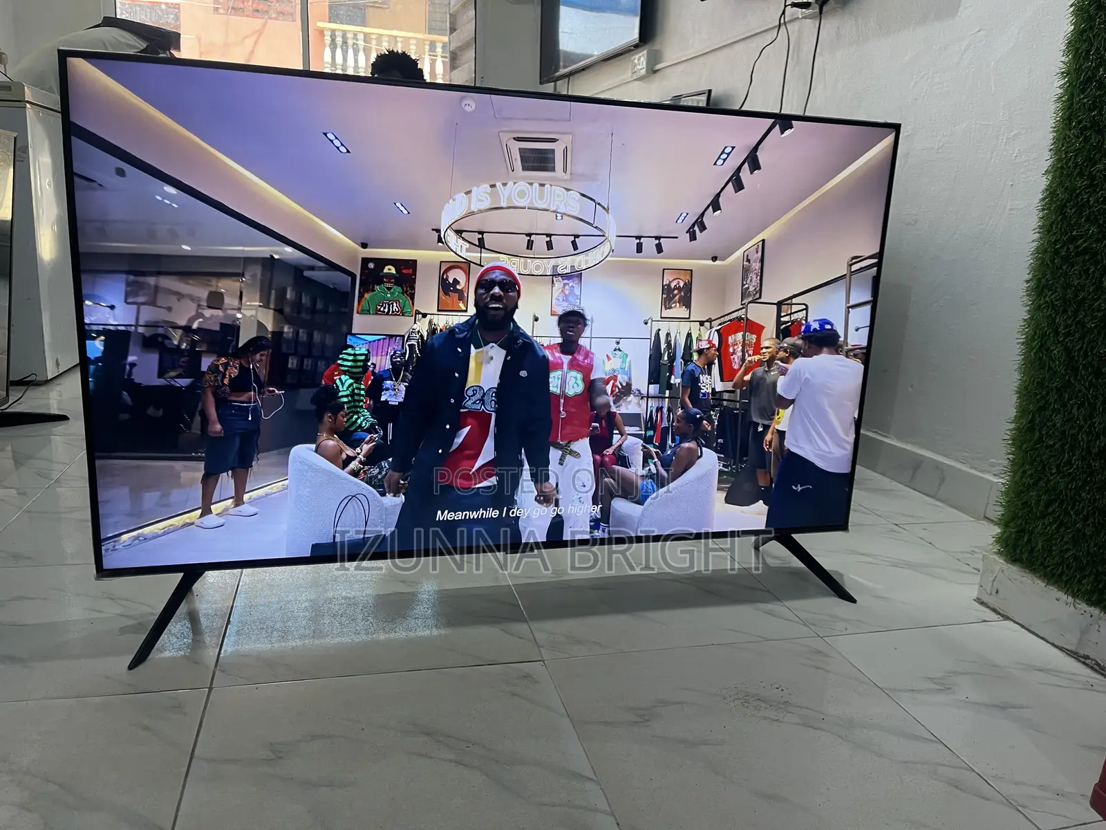 Samsung 50” Crystal Uhd Smart Tv