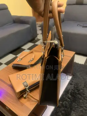 Female Quality Bags