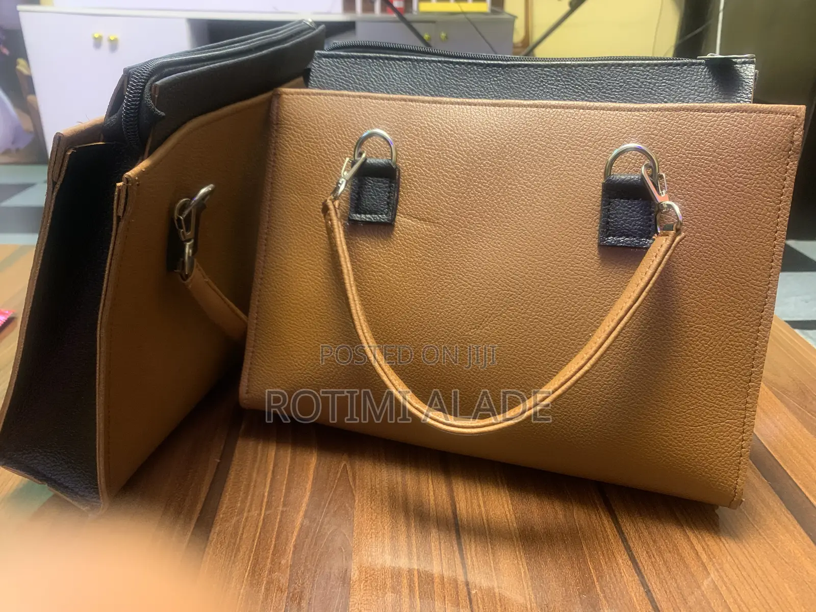 Female Quality Bags