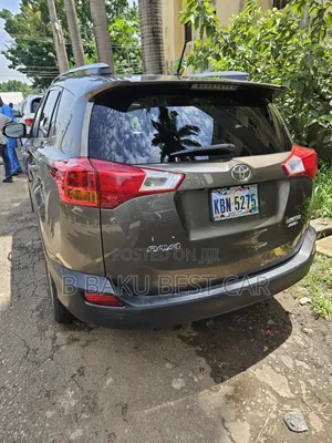 Toyota RAV4 2013 Pink