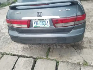 Honda Accord 2004 Gray
