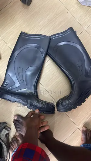 Black Waterproof Pvc Rain Boot – Durable Non-safety Work Boot