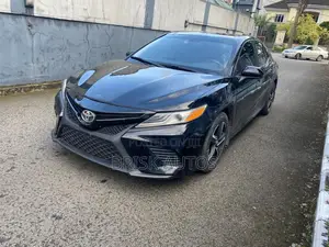 Toyota Camry LE (2.5L 4cyl 8A) 2019 Black