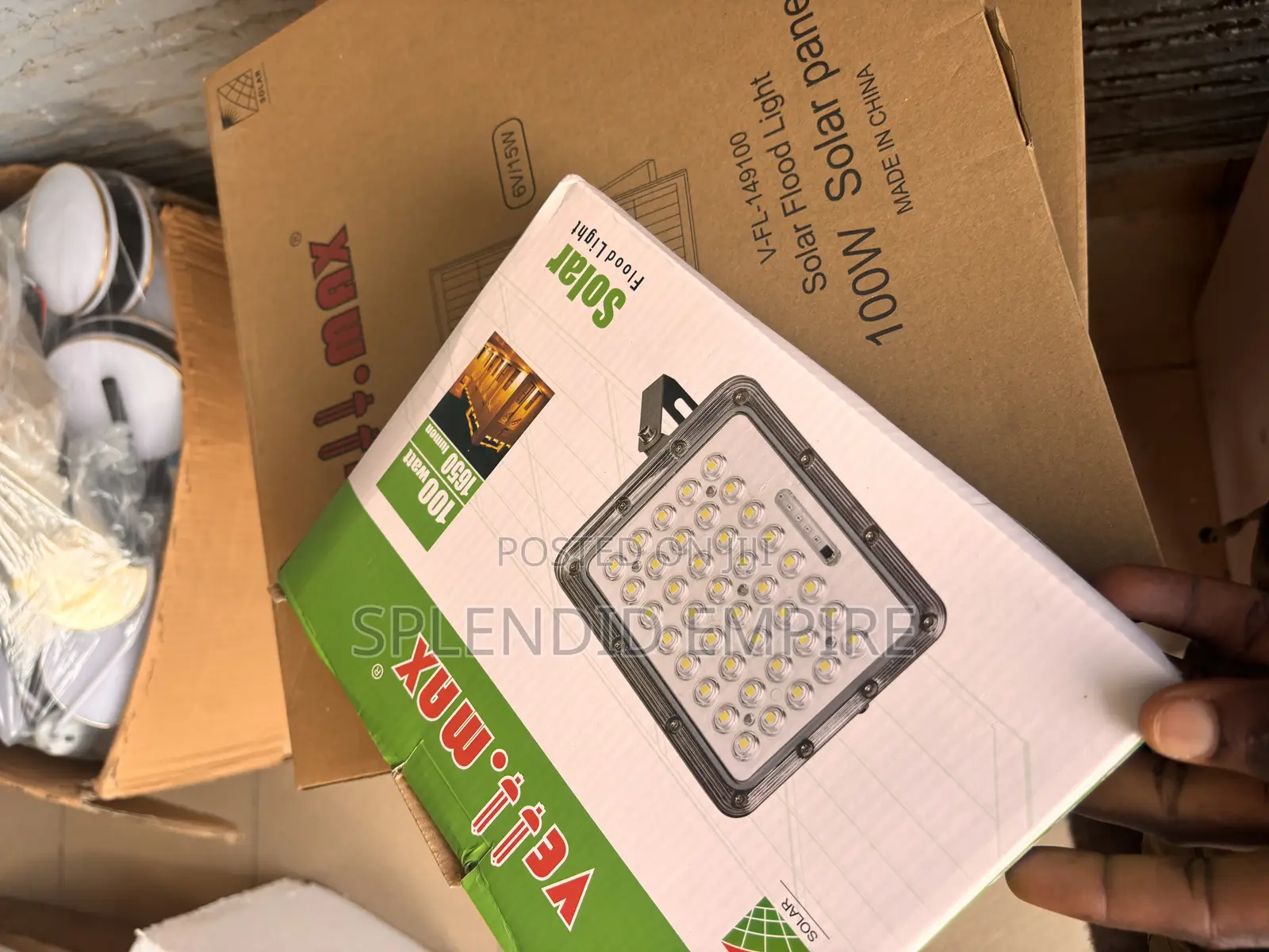 100w Solar Flood Light