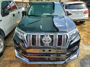 Toyota Land Cruiser Prado 2017 Black
