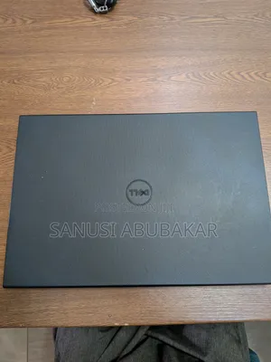Laptop Dell Inspiron 15 3000 4GB Intel Core i3 HDD 1T
