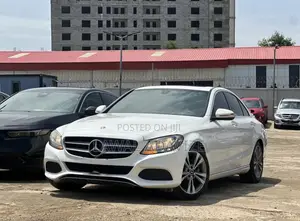 Mercedes-Benz C300 Base C300 RWD Sedan 2018 White