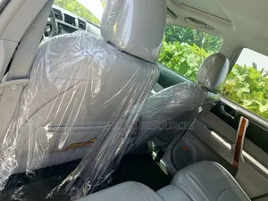 Toyota Highlander Limited 3.5l 4WD 2013 White