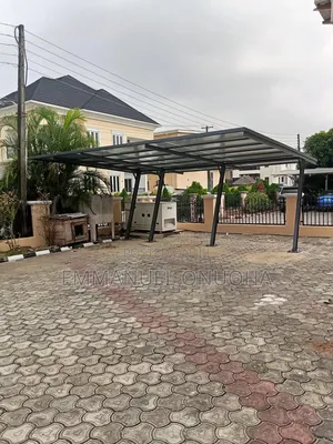 Elegant Auto Shelter
