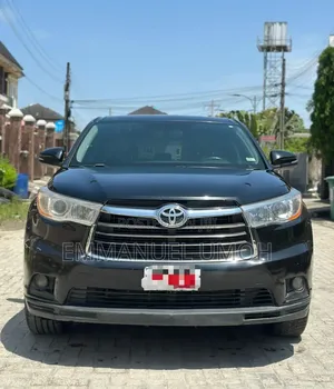 Toyota Highlander 2015 Black