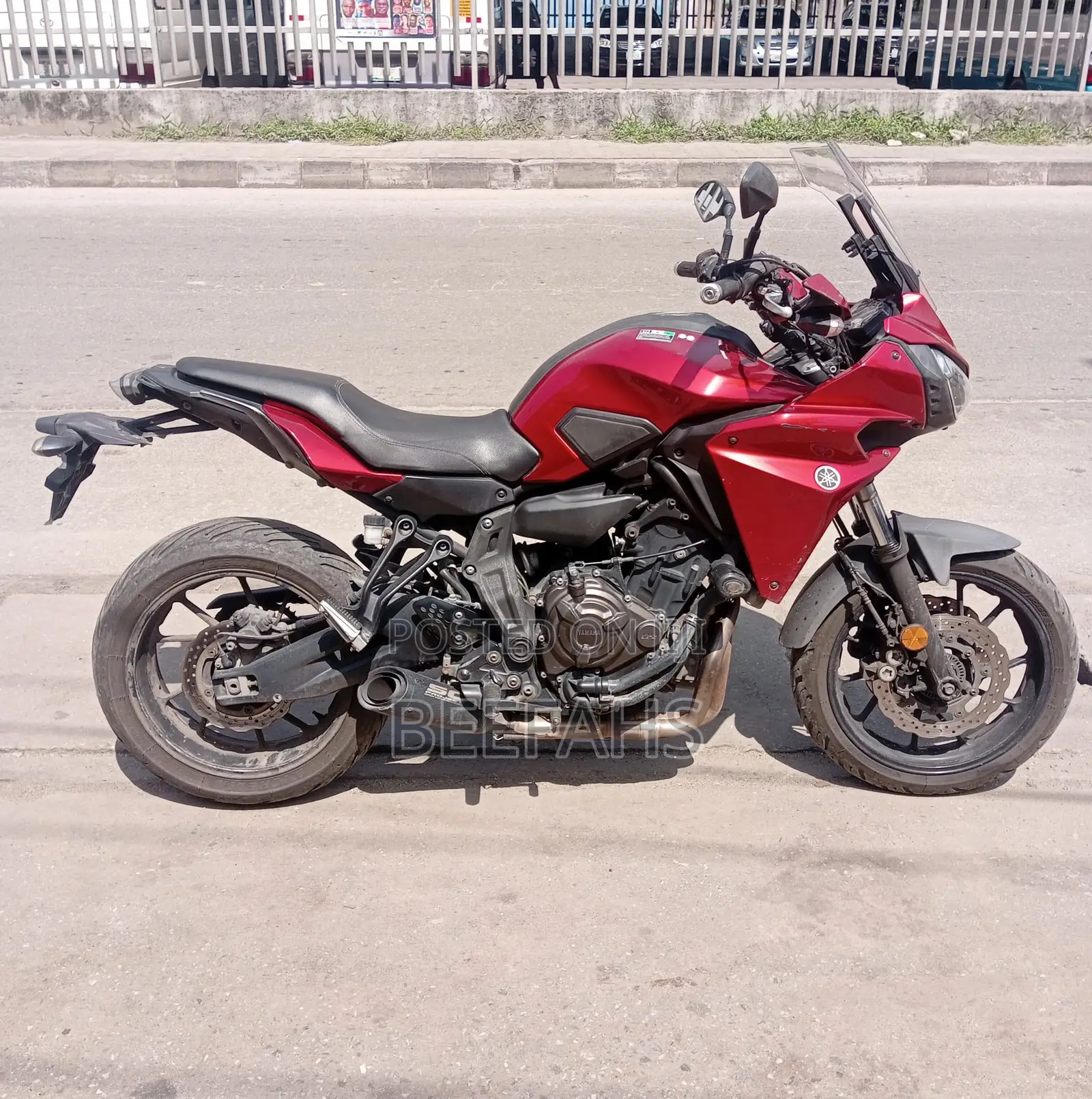 Yamaha 2018 Red