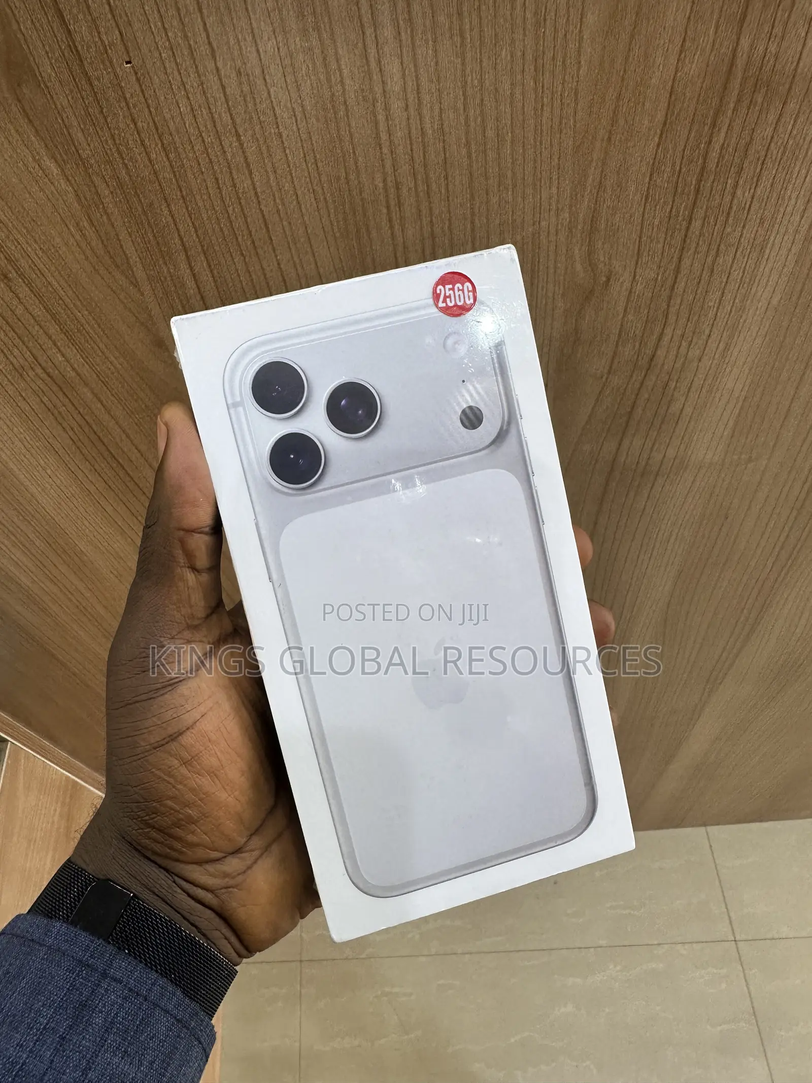 New Apple iPhone 17 Pro Max 256 GB Silver