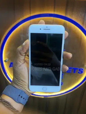 Apple iPhone 7 Plus 32 GB Silver
