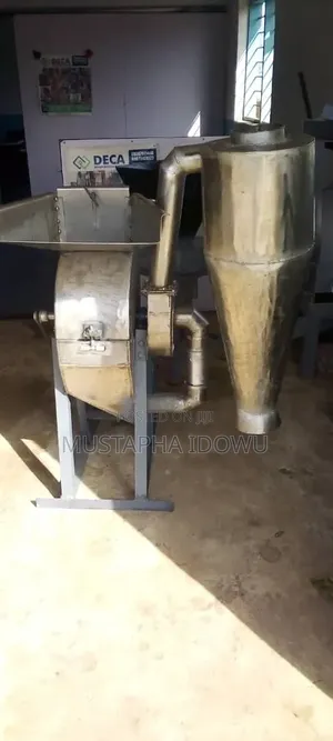 Hammer Mill Machine With Cyclone (Stainless Steel)