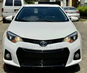 Toyota Corolla S 4dr Sedan (1.8L 4cyl CVT) 2014 White