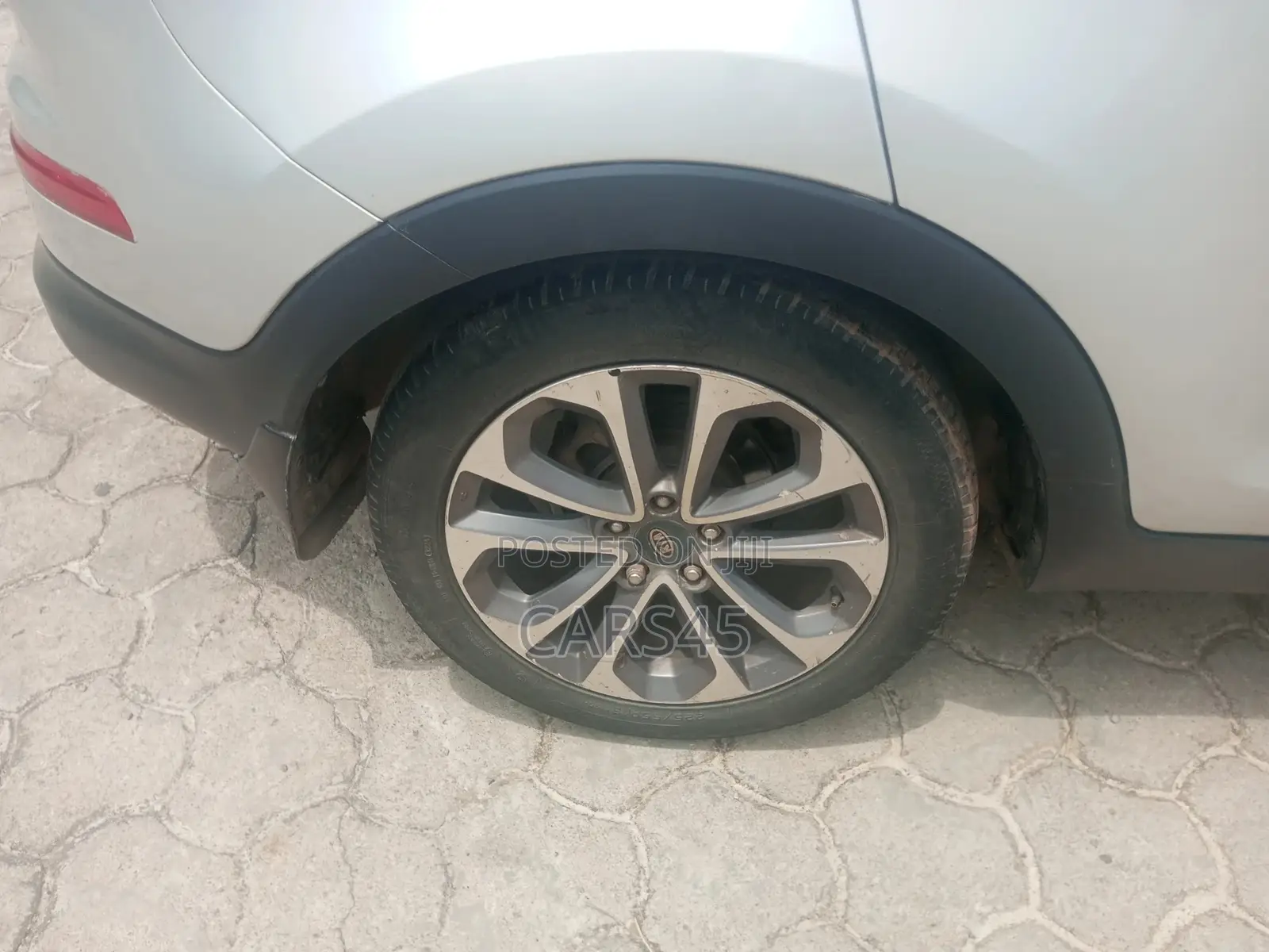 Kia Sportage 2011 Silver