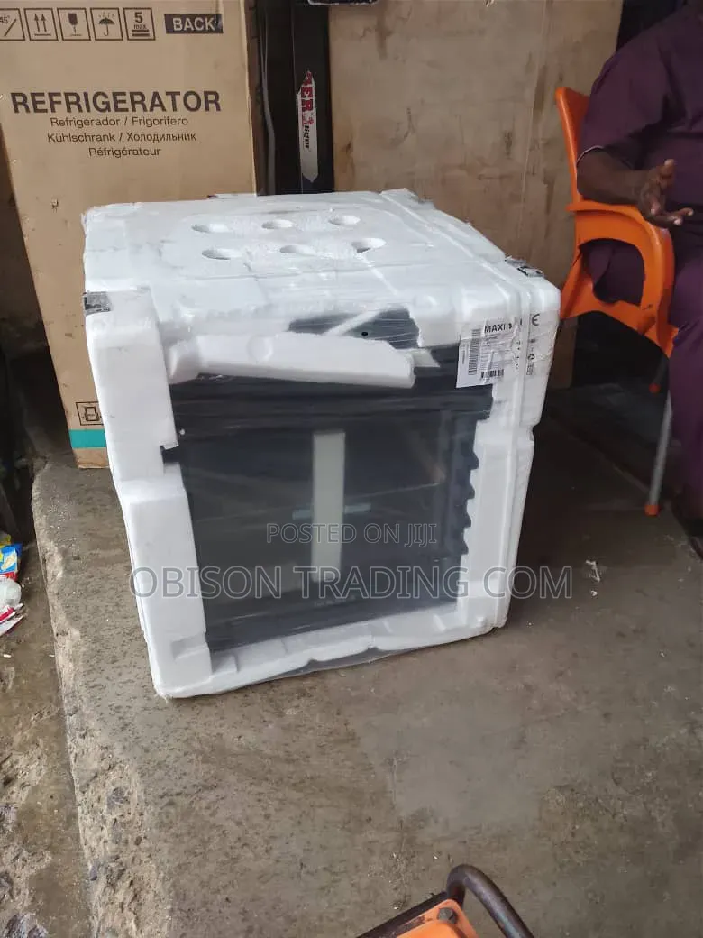Maxi Built in Oven in Built