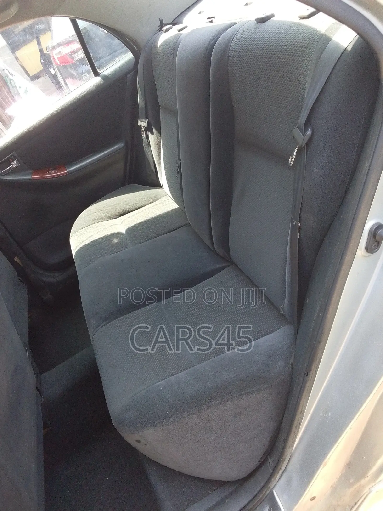 Toyota Corolla 2004 Silver