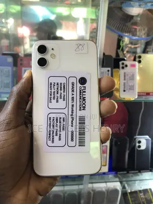 New Apple iPhone 11 64 GB