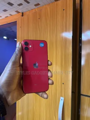 Apple iPhone 11 128 GB Red