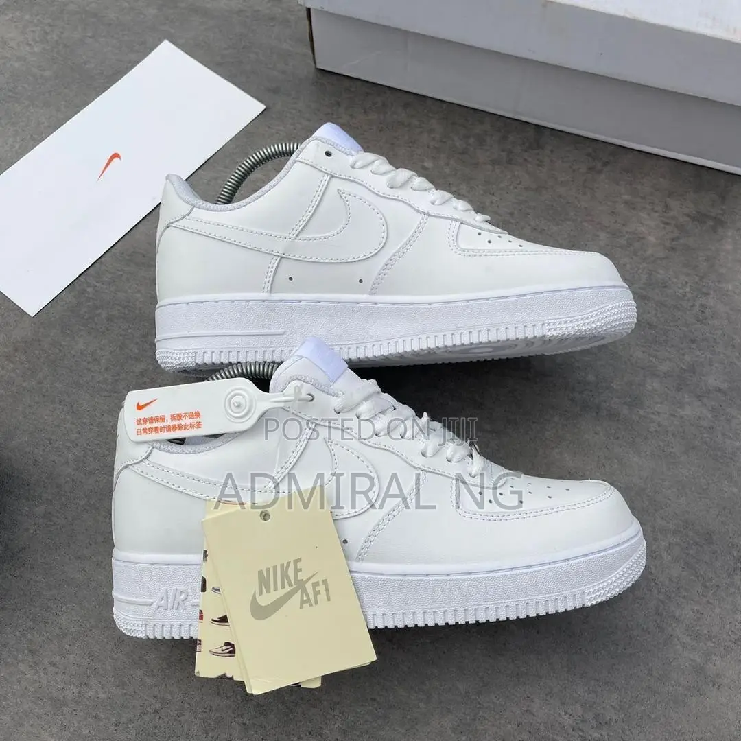 Nike Air Force 1