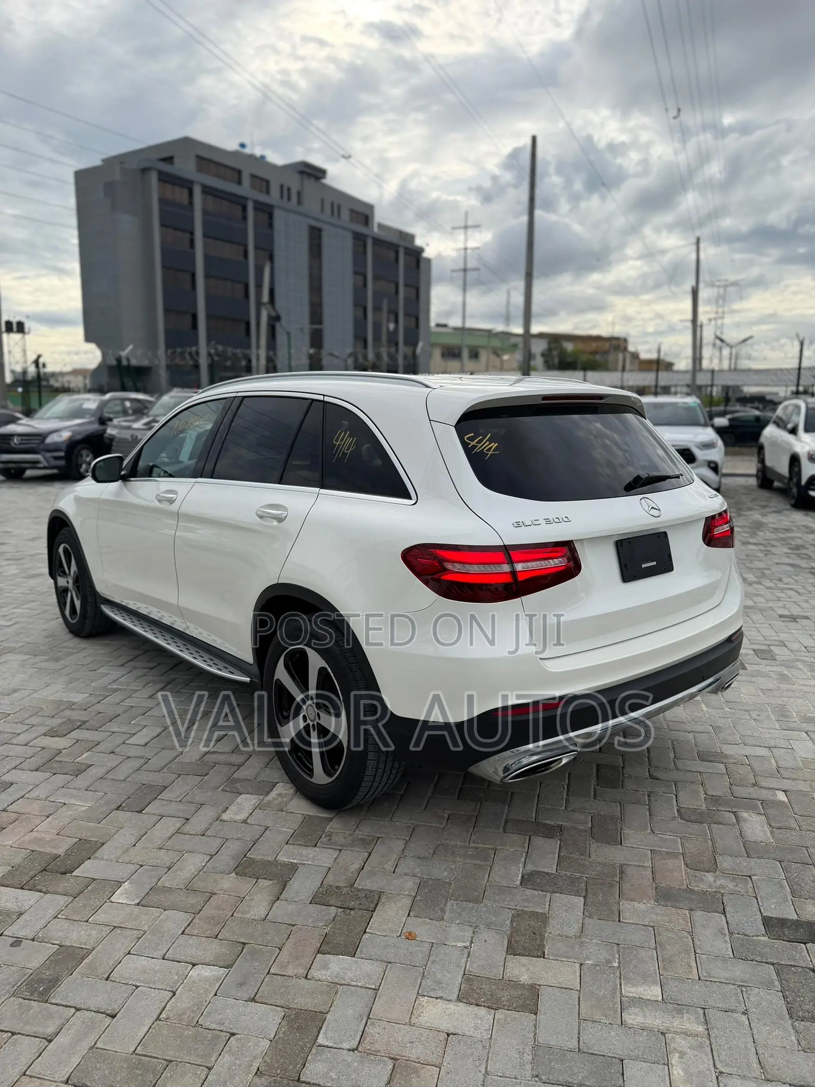 Mercedes-Benz GLC-Class 2017 White