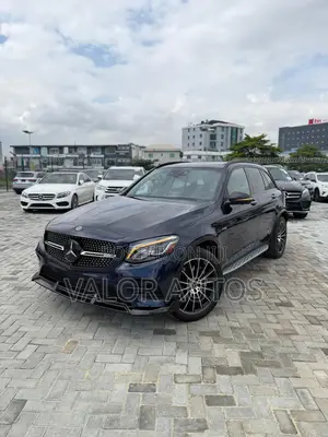 Mercedes-Benz GLC-Class 2019 Blue