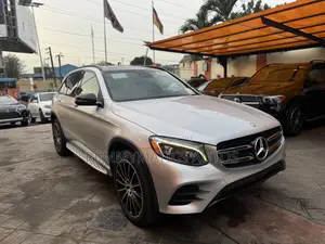 Mercedes-Benz GLC-Class 2016 Silver