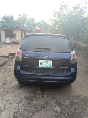 Toyota Matrix XR Hatchback AWD (1.8L 4cyl 4A) 2005 Blue