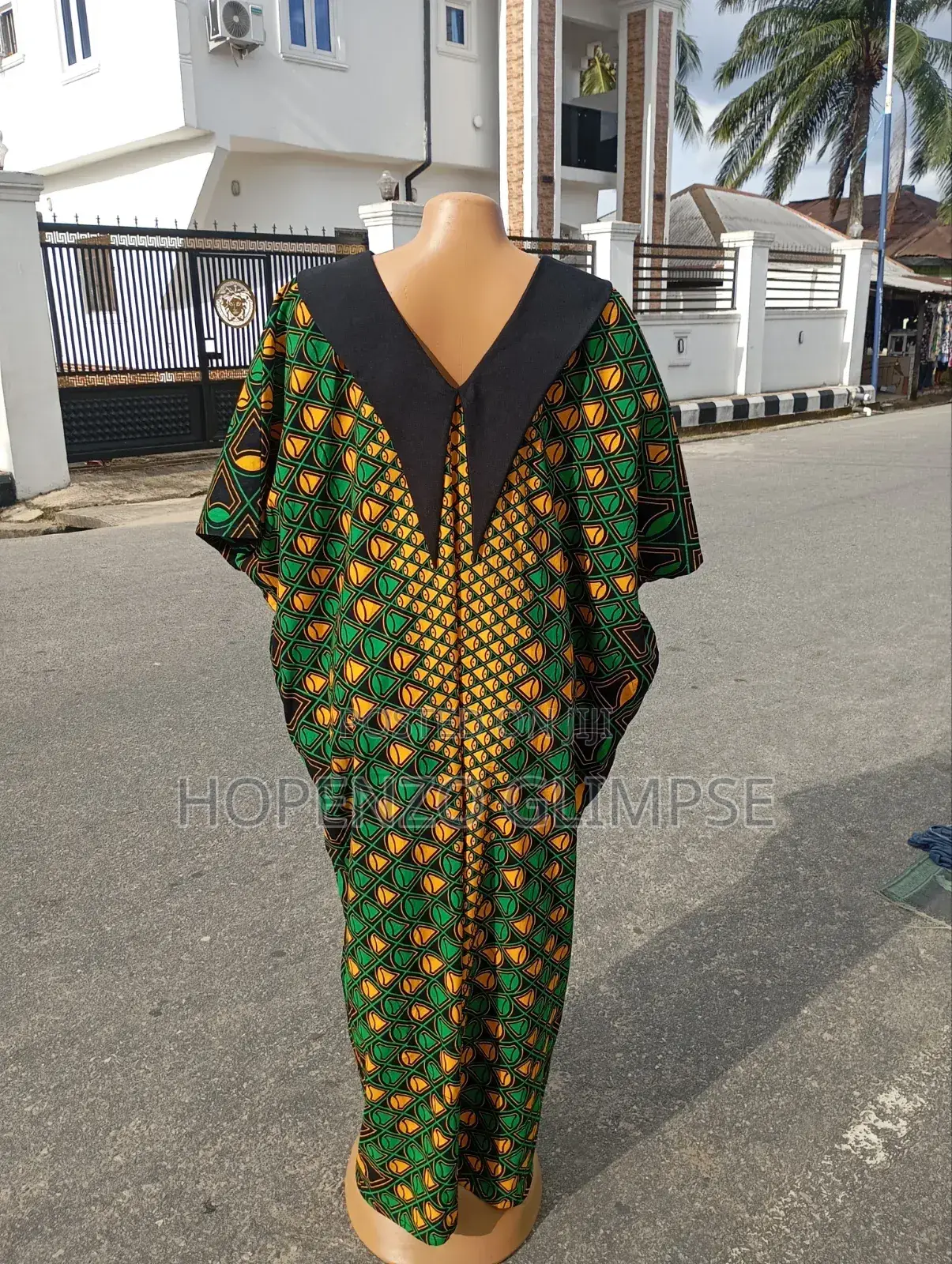 Collar Bubu Gown