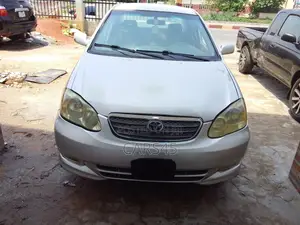 Toyota Corolla 2004 Silver
