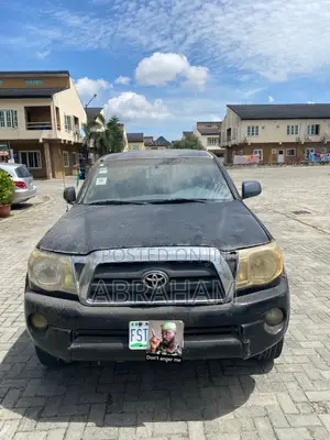 Toyota Tacoma 2005 Black