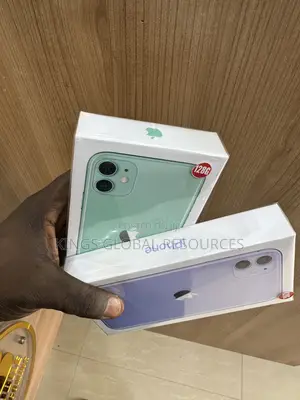 New Apple iPhone 11 128 GB Green
