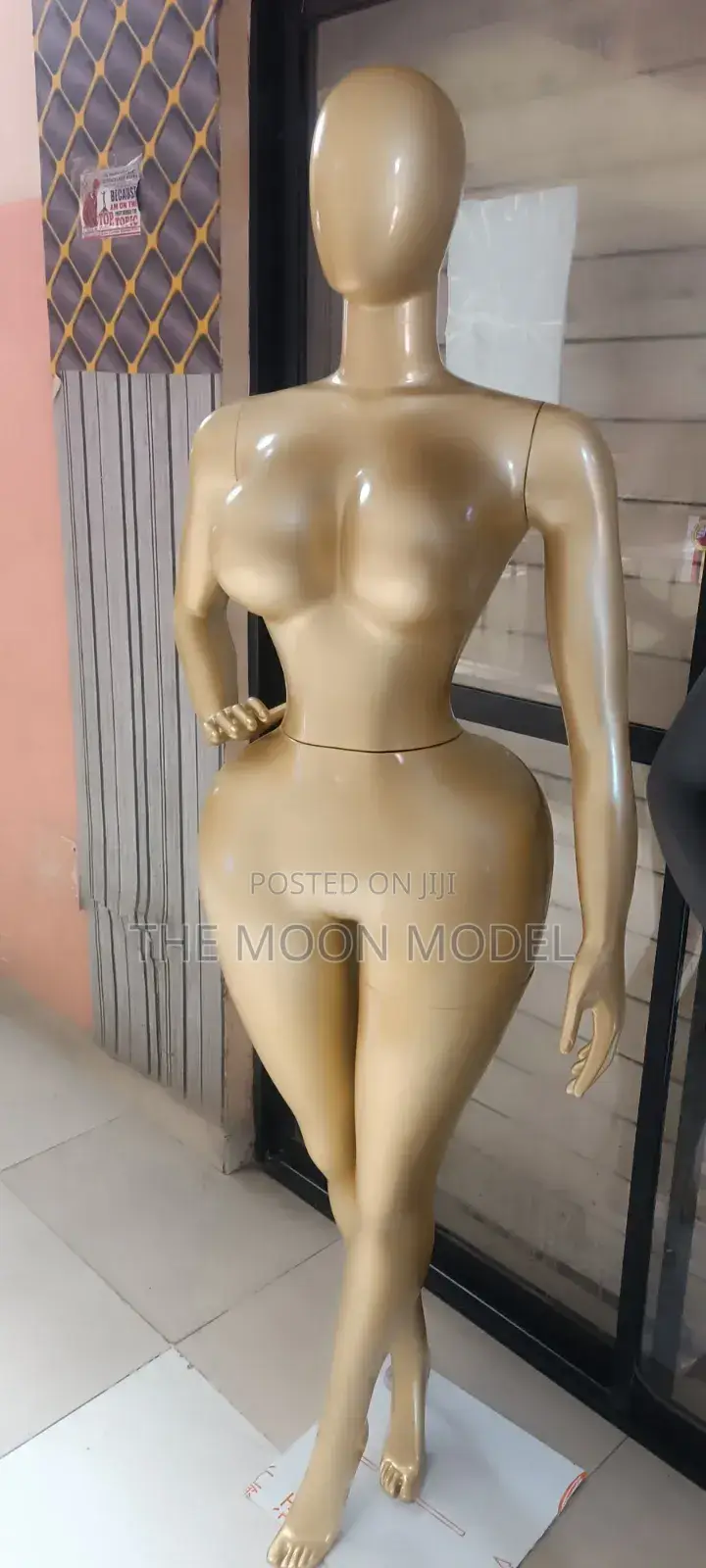 Rebecca BBL Mannequin