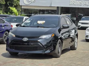 Toyota Corolla LE 4dr Sedan (1.8L 4cyl CVT) 2017 Black