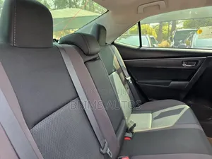Toyota Corolla LE 4dr Sedan (1.8L 4cyl CVT) 2017 Black