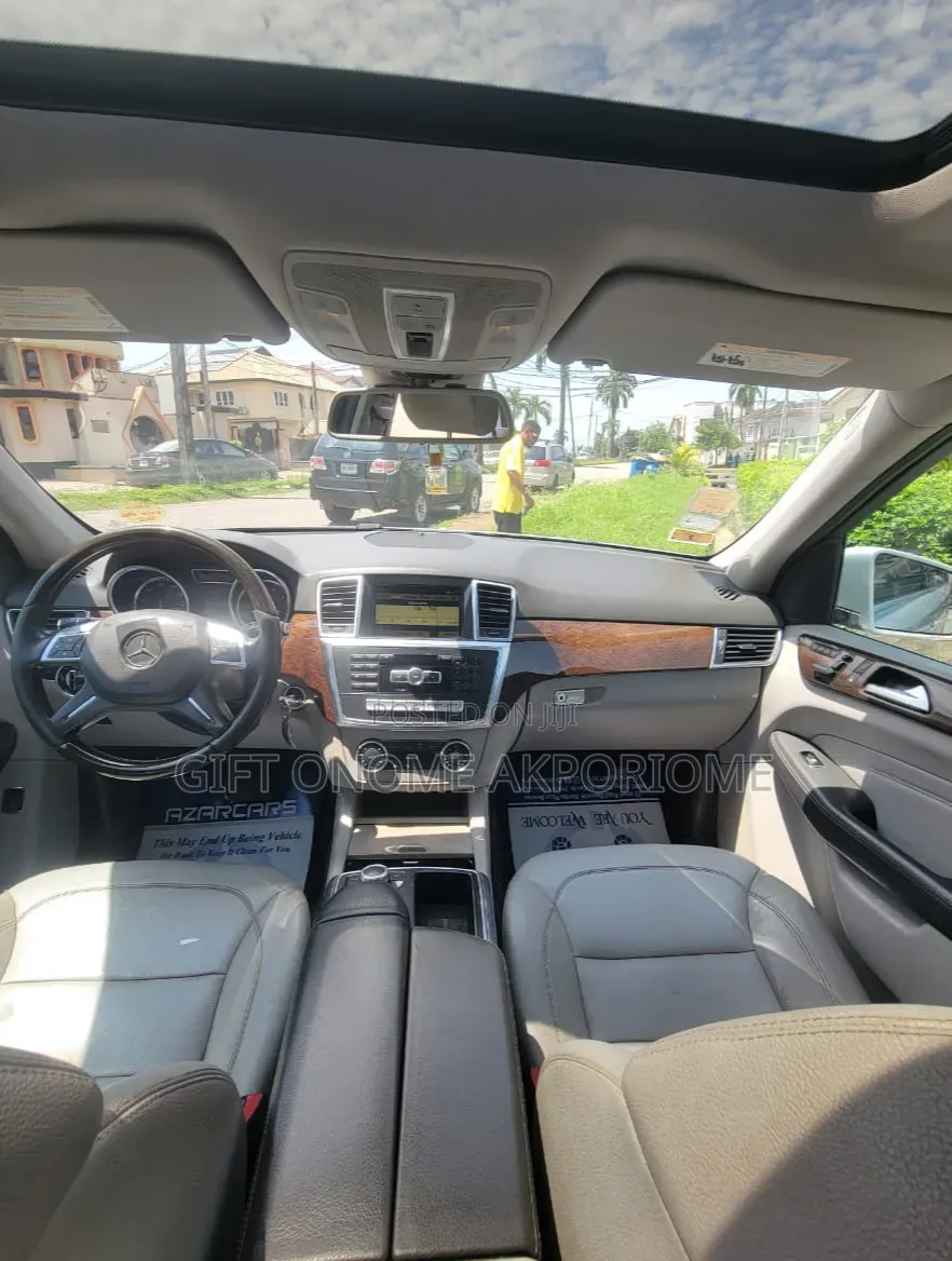 Mercedes-Benz M Class 2012 Silver