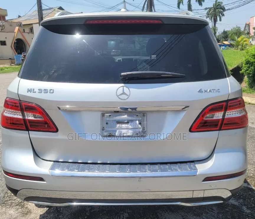 Mercedes-Benz M Class 2012 Silver