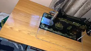 Two Lion Sewing Machine