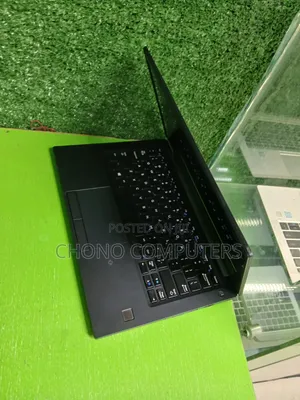 Laptop Dell Latitude E5300 16GB Intel Core i5 SSD 256GB